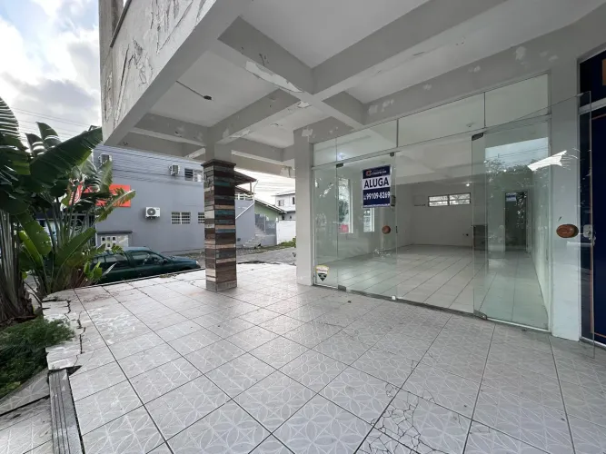 Sala comercial Térreo em Campeche Leste, Florianópolis/SC