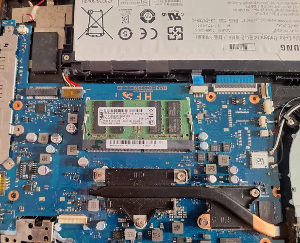 Placa-Mãe + Bateria + Cooler/Ventoinha Samsung - Peças para Notebook