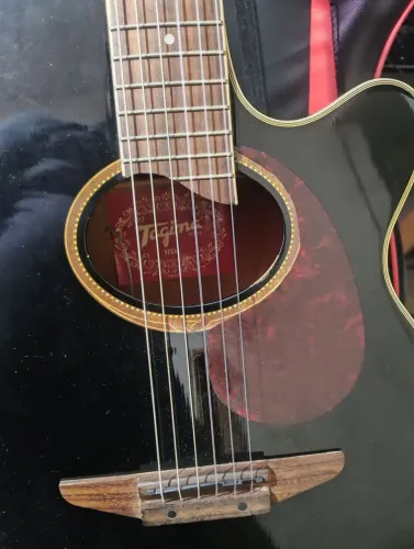 Violão Tagima - Primeiro que chegar leva!