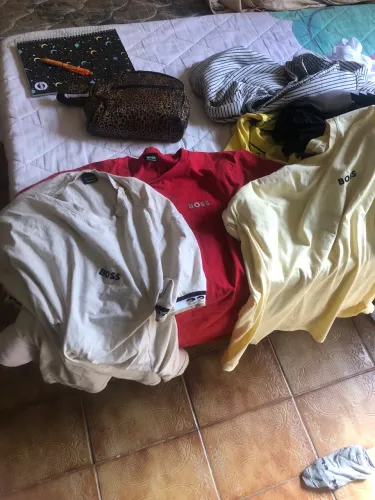 vende-se 3 camisas original das boss