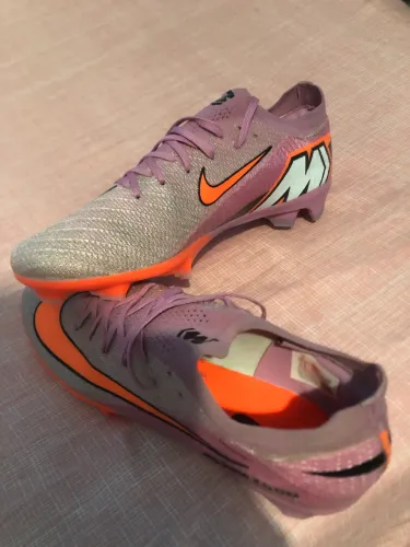 Chuteira Nike air original superflay