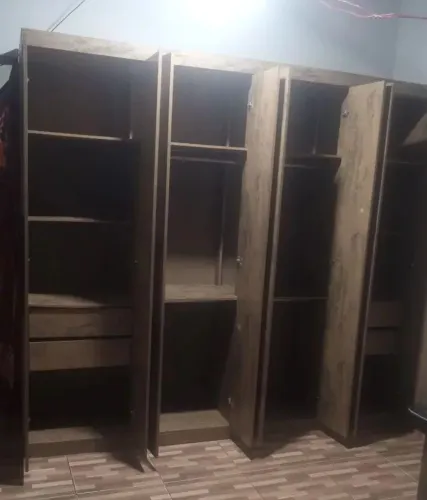 Guarda Roupa 8 portas 4 gavetas