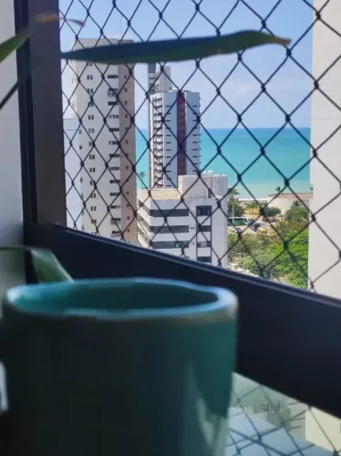 Apartamento 2 quartos. BOA VIAGEM. Vista para o mar. 