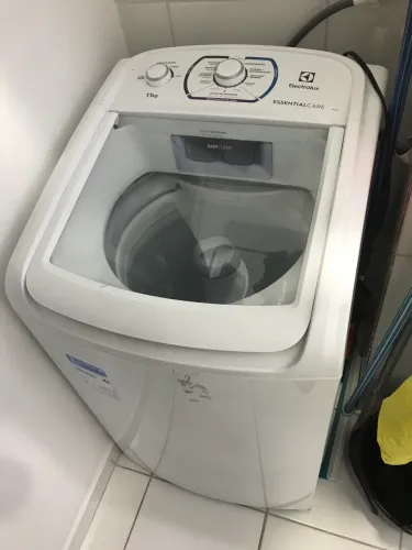 Máquina de Lavar Roupa 11kg Electrolux