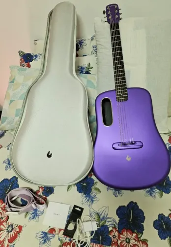 Violão lava me 4 novo com duas pedaleiras e todos acessórios!! " sem uso "