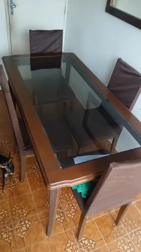 Mesa grande 4 cadeiras