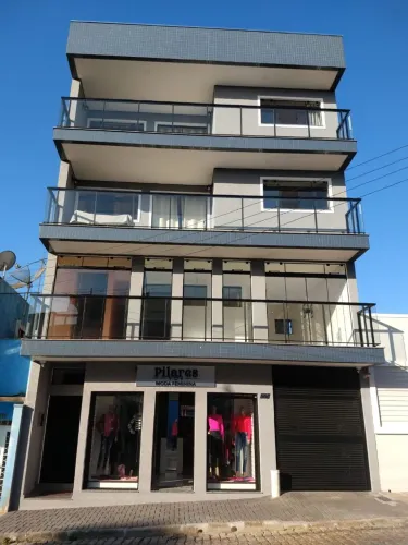 Alugo apartamento no 3? andar