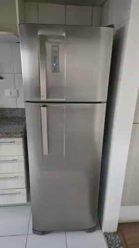 Geladeira Electrolux Frost Free Inox