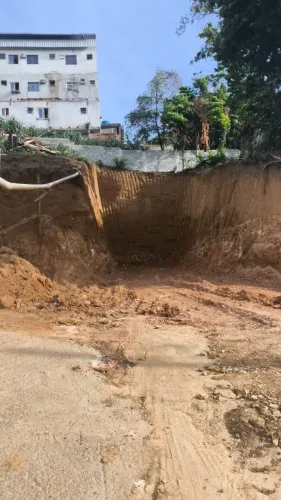Terreno condomínio no tanque 
