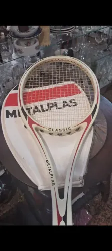 Raquete de tênis vintage Metalplas uso ou decoração
