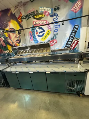 BALCAO DE SERVICO REFRIGERADO CONDIMENTADOR 2,50 METROS INOX REFRIMATE EQUIPAMENTOSCOM 
