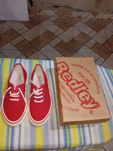 TÊNIS REDLEY ORIGINAL NOVINHO
