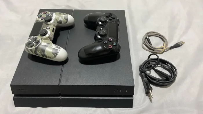 Ps4 primeira geração 500GB