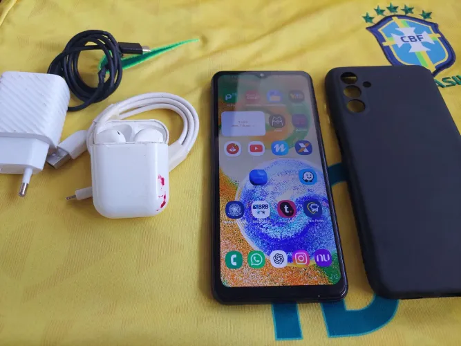 Samsung a04s com fone Bluetooth