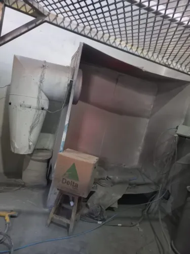 Cabine de pintura usada