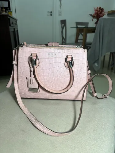 Bolsa Schutz rosa bebe couro tipo croco