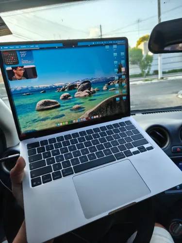 MacBook Air M5 Semi-novo