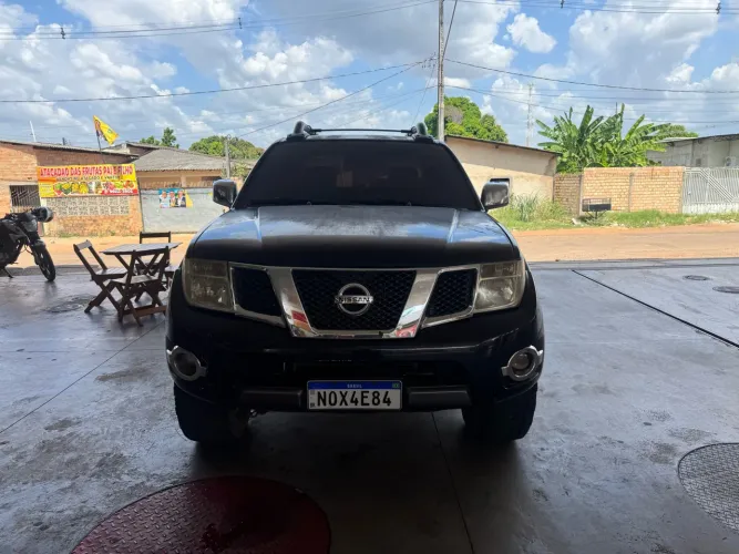 Nissan Frontier LE Attack CD 4X4 2.5 TB Die.aut 2012