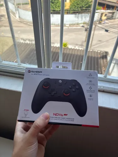 Controle Gamesir Nova Lite