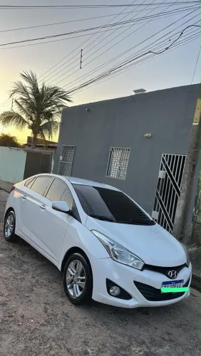 Hyundai HB20S Premium 1.6 Flex 16V Aut. 4P 2015