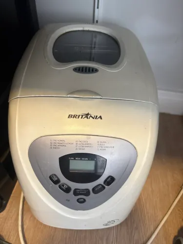 Máquina de pão Panificadora Britânia