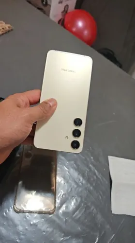 Samsung S24 Plus Estado de zero e com nota fiscal sem ranhuras ou batidas