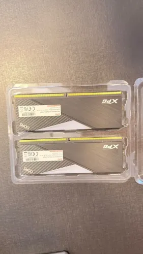 Memória RAM XPG Lancer RGB DDR5 32GB (2x16GB) 6000MHz CL30