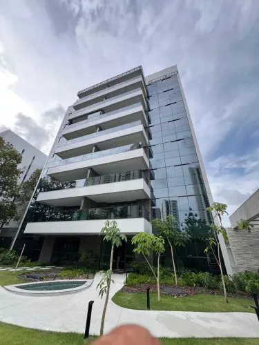 Imóvel para venda possui 139 metros quadrados com 4 quartos em Monteiro - Recife - PE