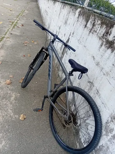 Bicicleta aro 29 - ótimo estado