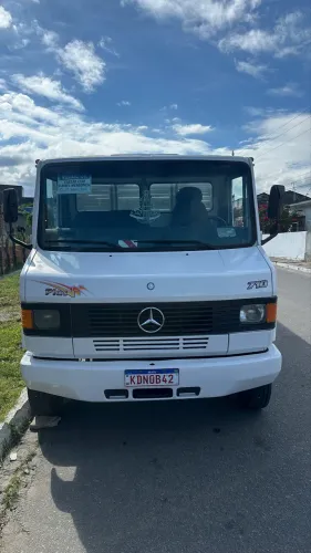 Mercedinha 710 ano 98