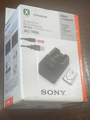 Kit Carregador + Bateria Sony ACC-TRBX (NP-BX1) Original - Lacrado