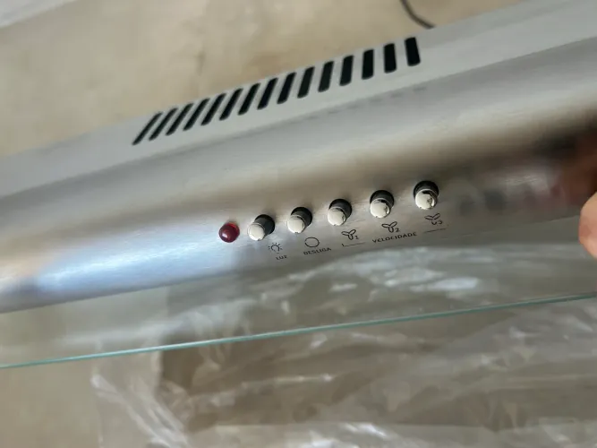 Depurador de ar Electrolux para 6 bocas 80cm