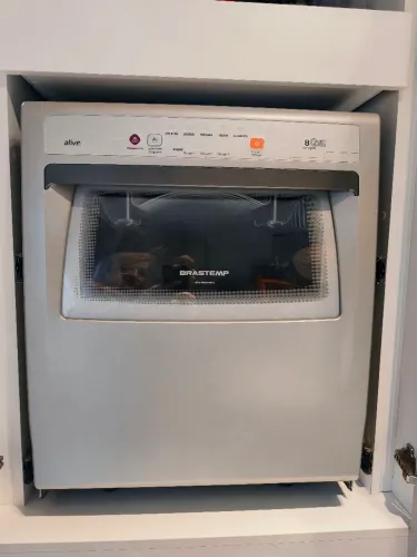 Máquina de lavar louças Brastemp Active 8 serviços