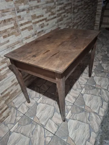 Vendo mesa antiga