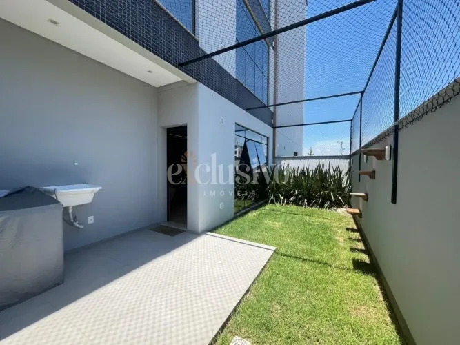 Studio com garden mobiliado em Coqueiros, em prédio novo.