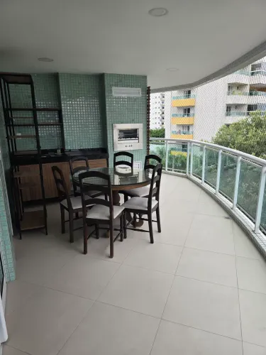 Ed Tullipas 171m2 3 suítes e 3 vagas de garagem. 