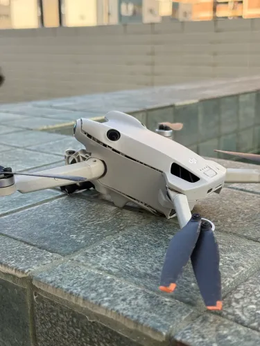 DRONE DJI MINI 4 PRO (retirada de peças)