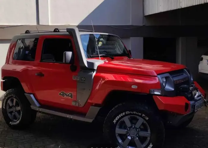 Troller T-4 4X4 3.2 20V TDI Cap. Rígida Diesel 2017