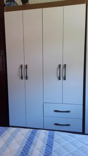 Vendo guarda roupa