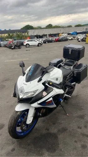 Suzuki gsx 750 R SRED