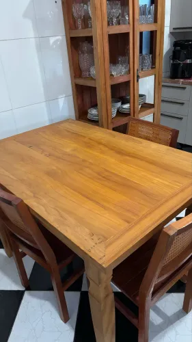 Mesa de Jantar em Peroba Rosa - Madeira de Demolição