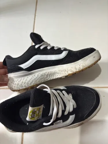 Tênis vans 