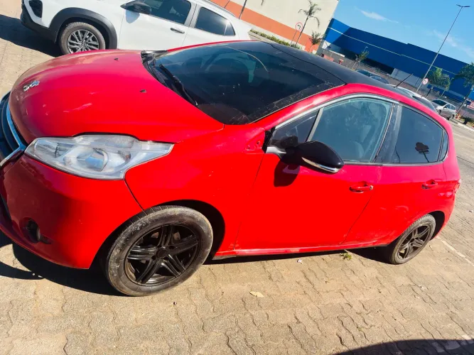 Peugeot 208 Active/active Pack 1.5 Flex 8V 5P 2014