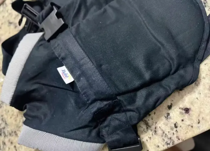 Canguru Carregador De Bebê Ergonômico Preto Com Listras