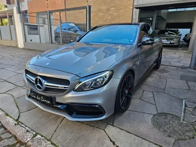 Mercedes-Benz C-63 S AMG 4.0 V8 Bi-turbo Aut. 2015