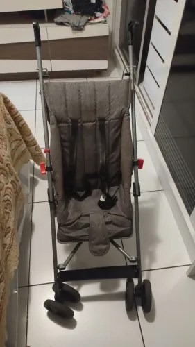 Carrinho de Passeio Tipo Guarda Chuva