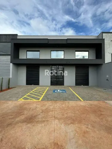 Sala para alugar, Novo Mundo - Uberlândia/MG - Rotina Imobiliária