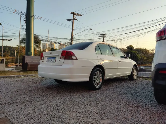 Honda Civic Sedan Lx/lxl 1.7 16V 115cv Aut. 4P 2005
