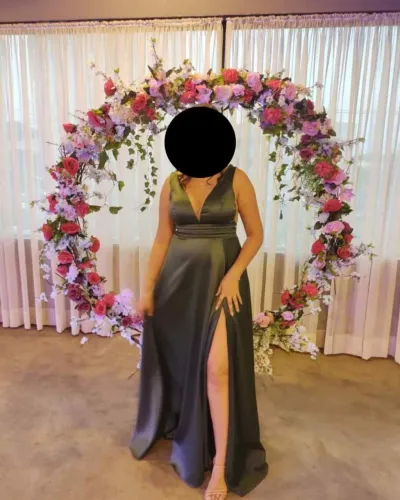 Vestido de Festa Verde Esmeralda Longo | Fenda | Veste até G