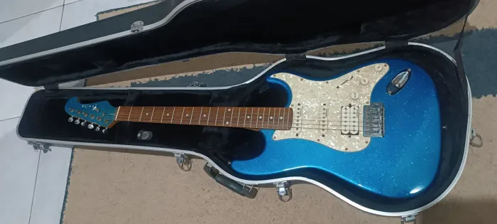 Guitarra Eagle Stratocaster